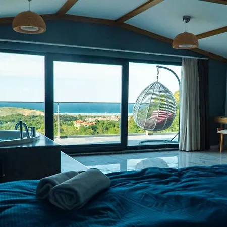 5 Star With 4 Bedrooms, Istanbul 1001 Vila