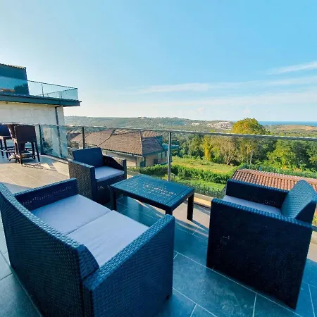 5 Star With 4 Bedrooms, Istanbul 1001 * Ahmetli